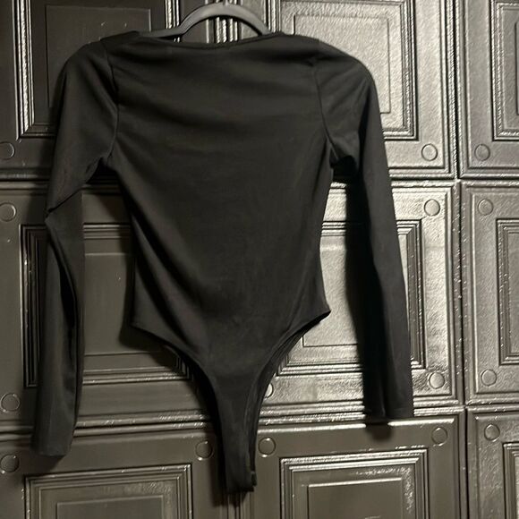 Boohoo Ribbed  bodysuit - Picture 2 of 2